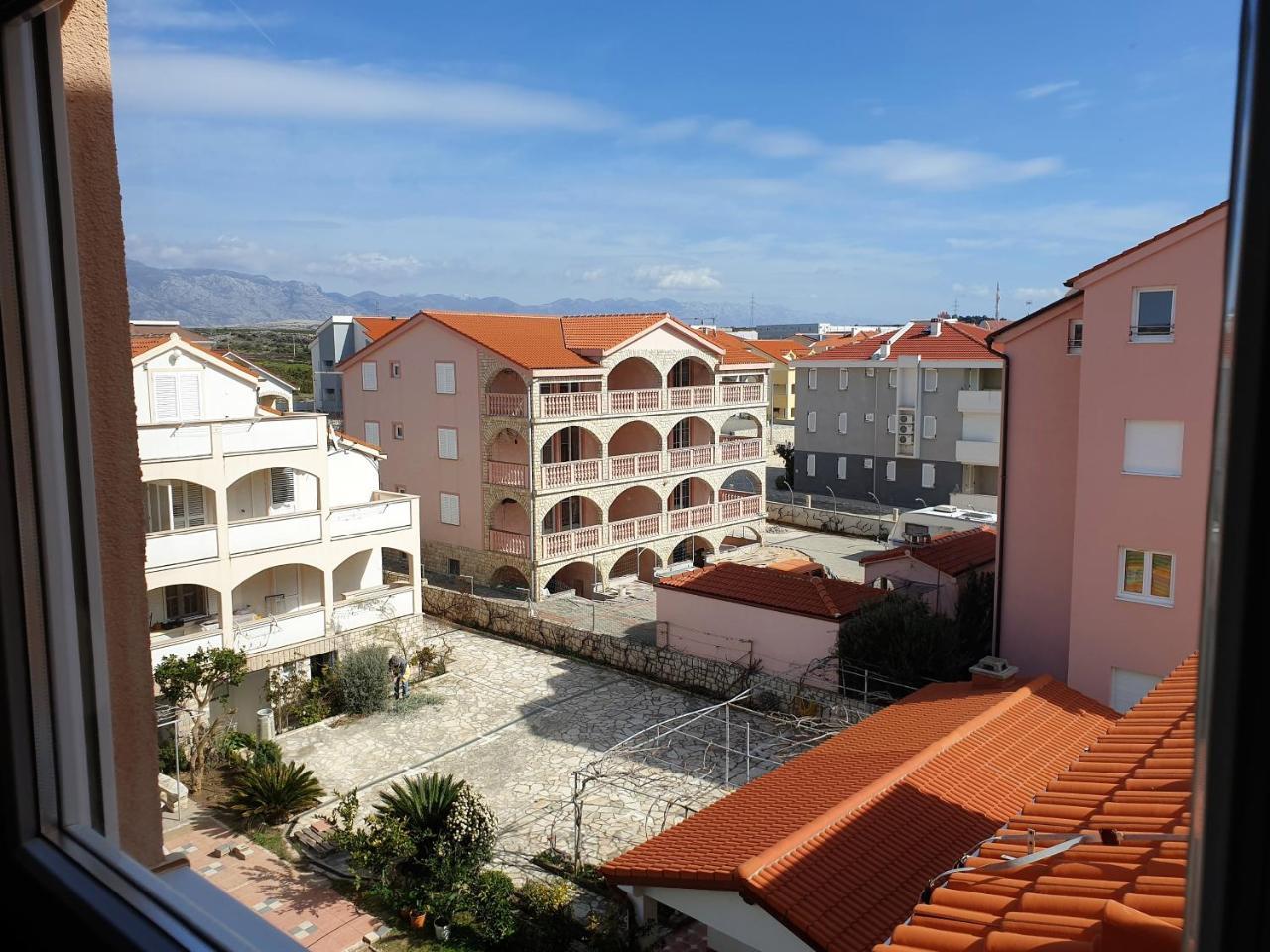 Apartment Valamar Novalja Extérieur photo